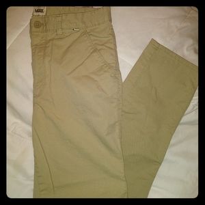 VANS 18 khaki pants
